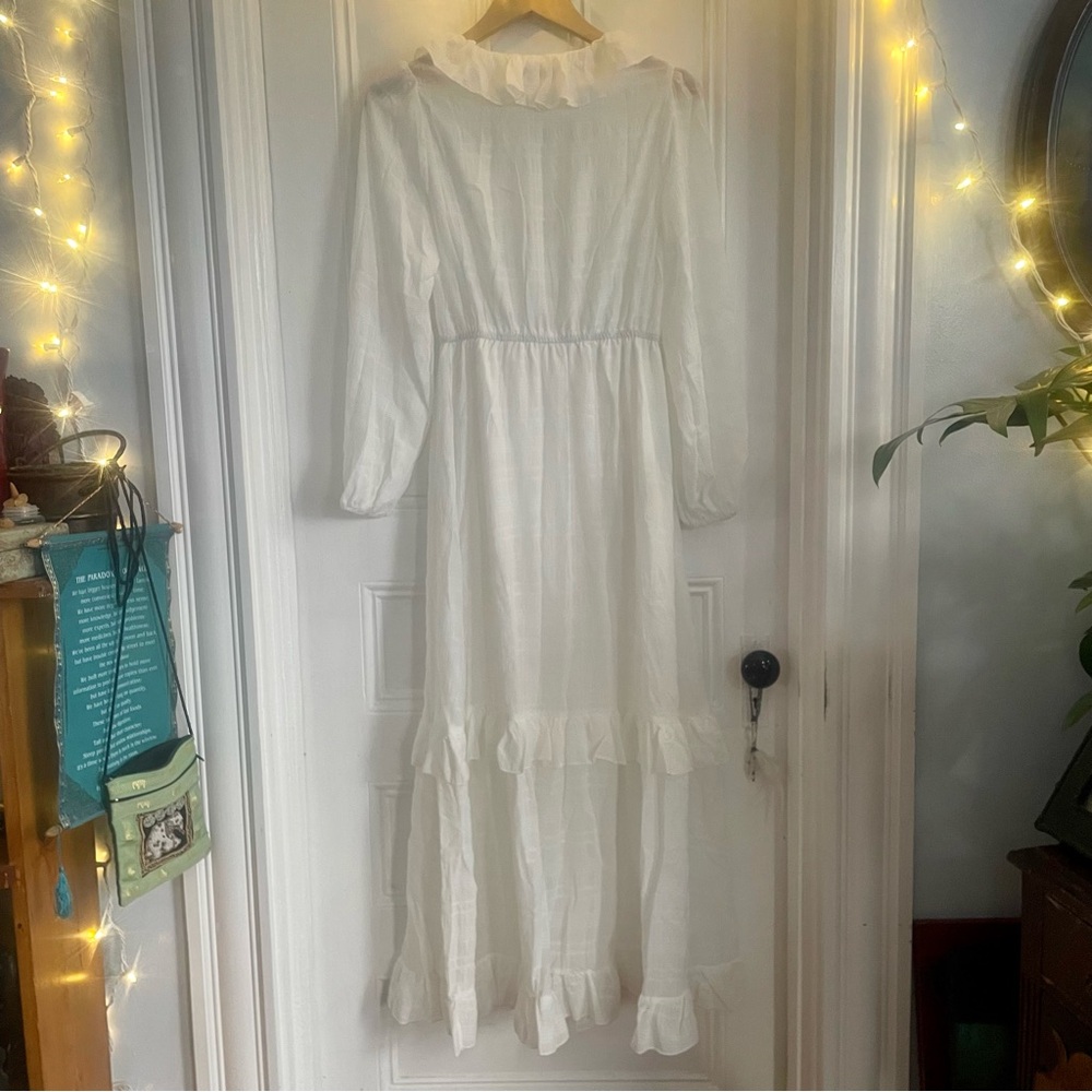 NWT Ruffle V neck maxi - Picture 4 of 8